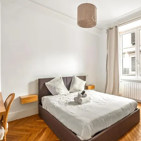 Apartment Le Meissonier 3-bedroom In Terreaux Lyon