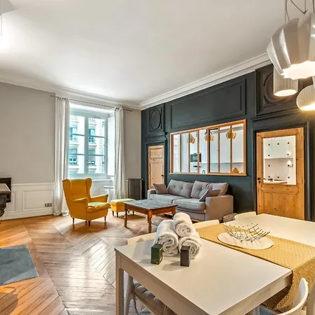 Le Meissonier 3-bedroom In Terreaux Lägenhet *